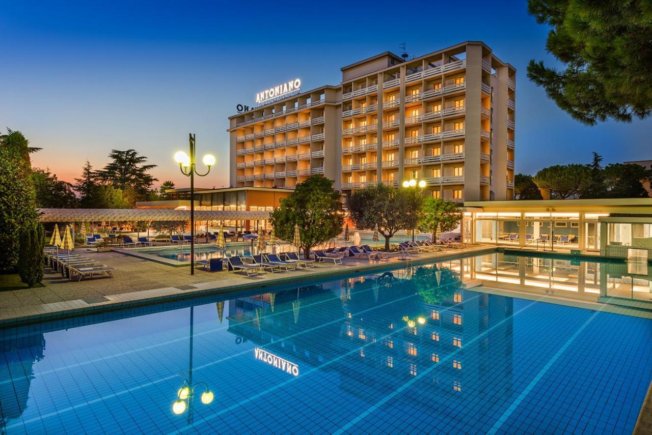 Hotel Terme Antoniano Монтегротто-Терме Экстерьер фото